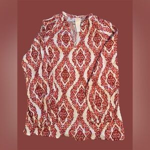 NWOT Belle by Kim Gravel Ikat  blouse